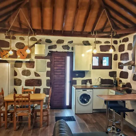 Casa Leon Daire Tejeda (Gran Canaria)